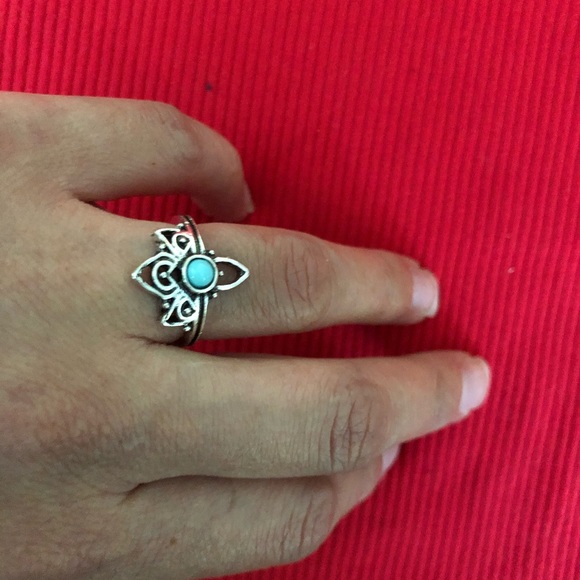 Tribal ring set of 7 - Picture 6 of 9